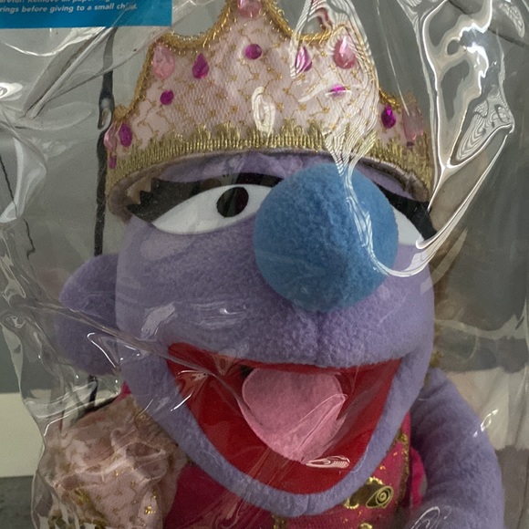 The Muppet Whatnot Workshop FAO SCHWARZ Princess - Picture 2 of 16